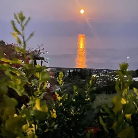 Apartmán Hibiscus Stromboli